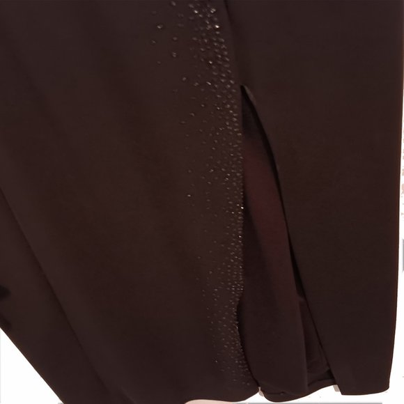 •	Dollar One Shoulder Front Slit Black with Decorative Highlights Size Medium - Picture 7 of 9
